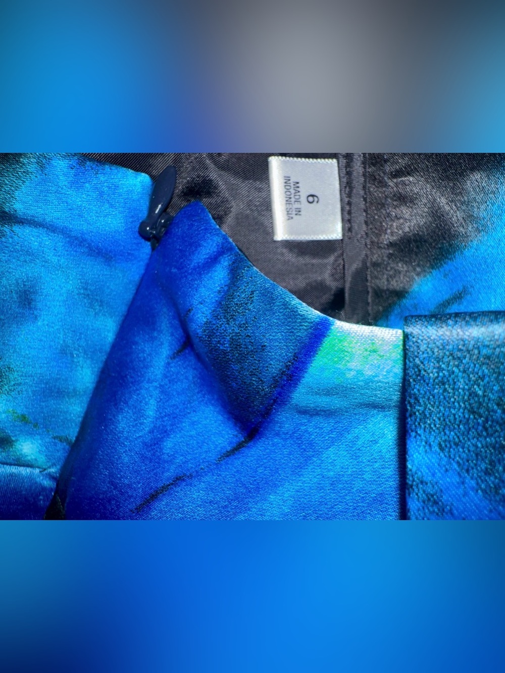 Bold, Water Color, Satin, Blue, Black & Green,  A-Line Skirt w/ Lining - size 6 - Picture 9 of 11